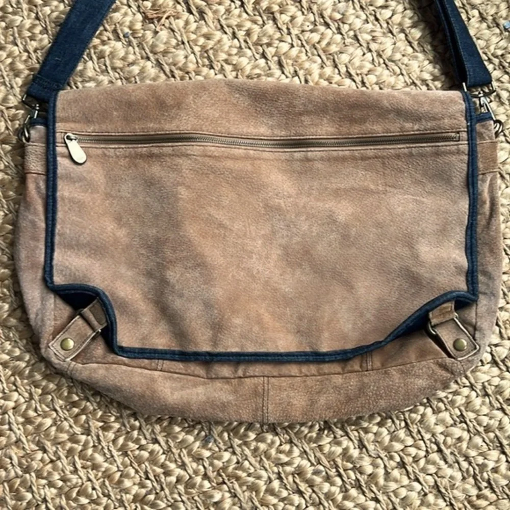 Wilson Leather M. JULIEN Laptop Bag Crossbody Messenger Black Denim trim/strap
